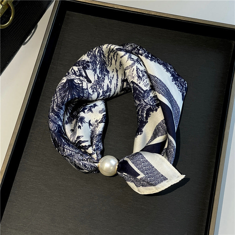 ✨ Effortless Glamour: Pop-On Pearl Necklace Scarf 🧣