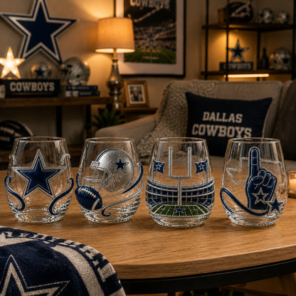 🎁 Ultimate Football Fan Whiskey Glass Set – 4 Game Day Collectible Tumblers