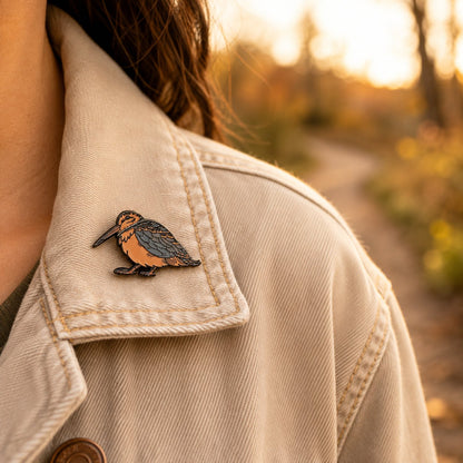 ⏳ Last Day 49% OFF – 🐦 Waddlin' Timberdoodle Kinetic Enamel Pin | Double-Layer Moving Woodcock Design with Hidden Sliding Track & Dual-Pin Lock ✨