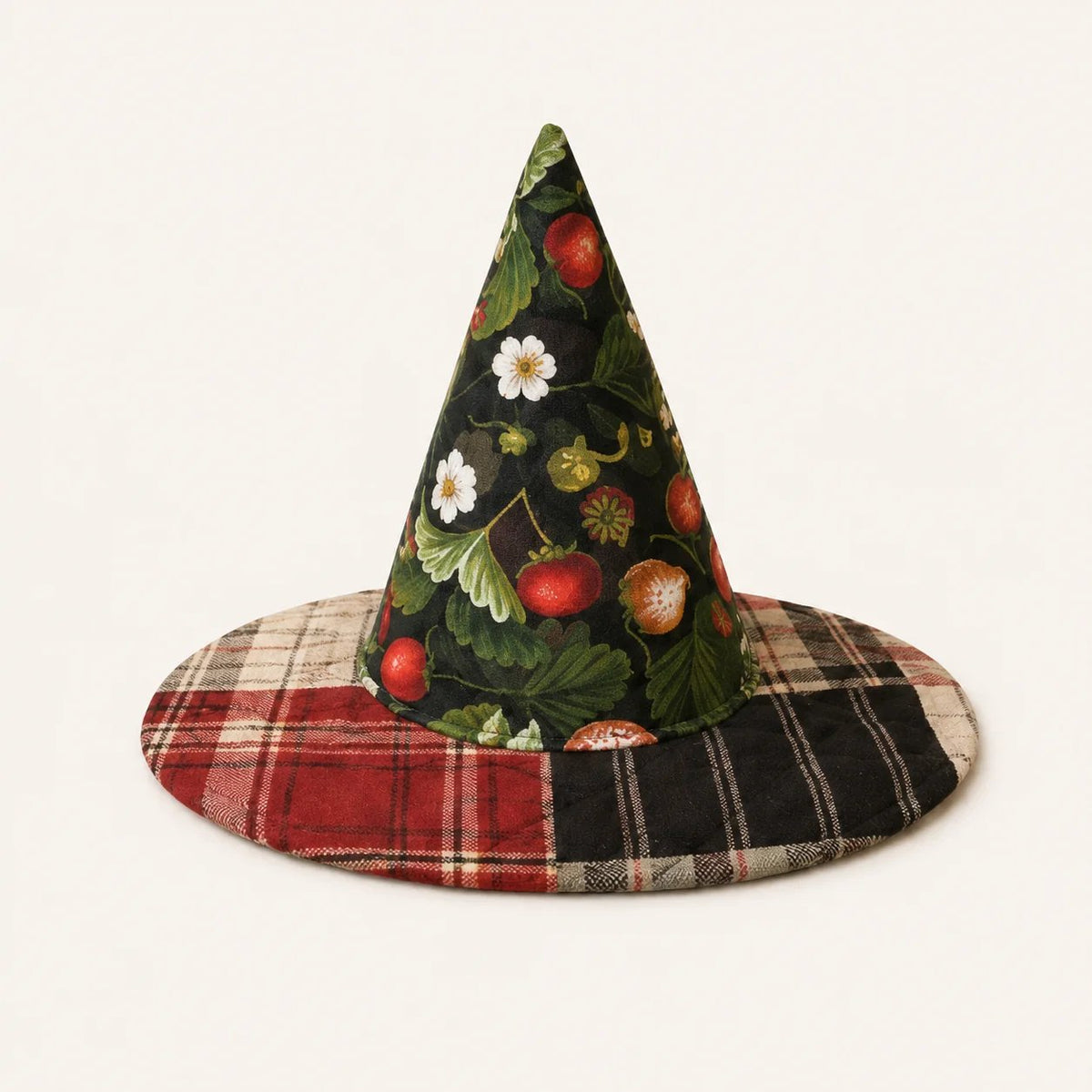 🧙‍♀️ ✨ Quilted Patchwork Witch Hat – Choose Your Magical Pattern