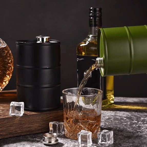 🛢️ Vintage Oil Drum Flask – Stainless Steel Camping & Travel Beverage Bottle