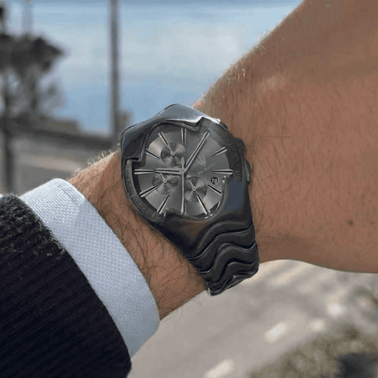 Sculptural Wave-Link Chronograph Watch – 43mm Integrated Steel Bracelet